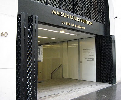 Louis Vuitton : un défilé entre Paris et Tokyo –
