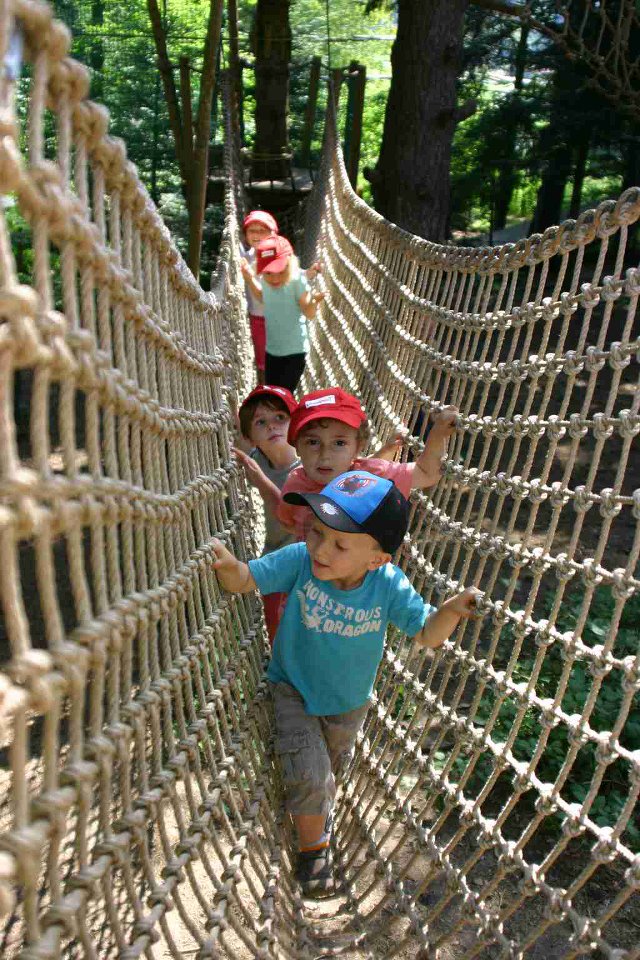 Parc Les Acrobois : aventure et accrobranche avec les enfants près de