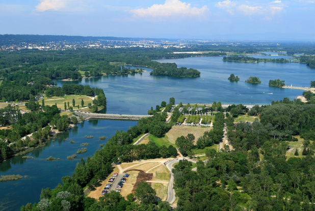 Grand Parc Miribel Jonage : baignade en famille à Lyon - Citizenkid