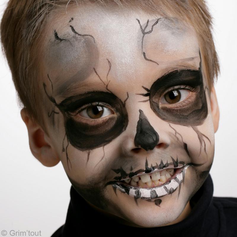 Top 3 des maquillages enfants faciles pour Halloween avec Grim'tout -  Citizenkid