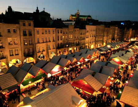 La Crèche de Noël à Metz : Un Voyage Traditionnel au Cœur de la Ville